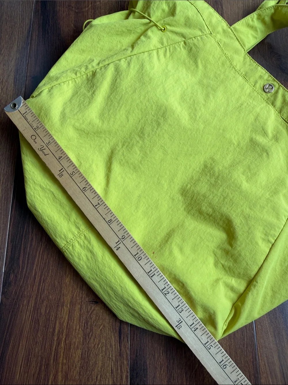 Lululemon Side Cinch Shopper Large Tote Tag Neon Yellow 18L